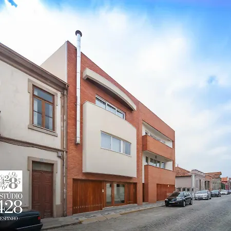 Estudio 428 * Espinho